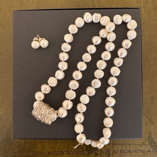 Snow Puffs Necklace and Ear Stud Set (S1)