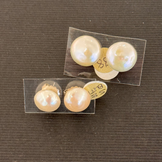 Buttons (S8)